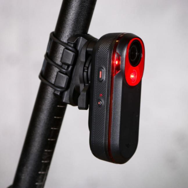 Garmin Varia™ RCTL715 - Luz Trasera Inteligente de Ciclismo con radar y cámara de seguridad