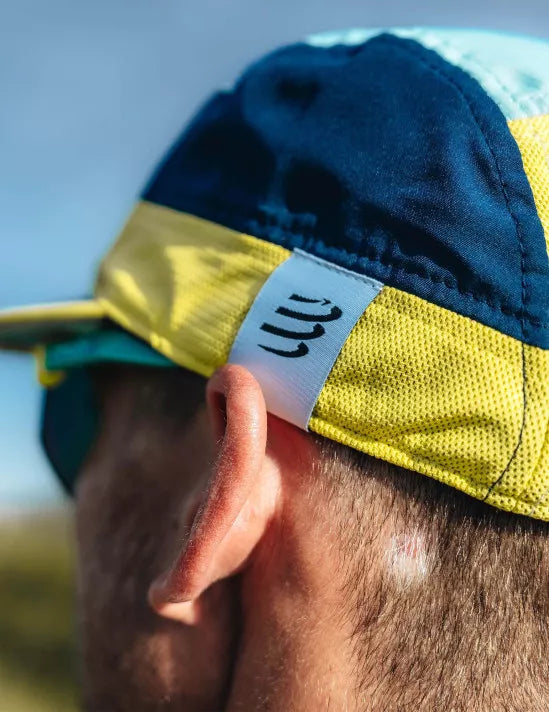 Gorro Jockey Compressport 5 Panel Light Cap (Colores Azul, verde, amarillo)