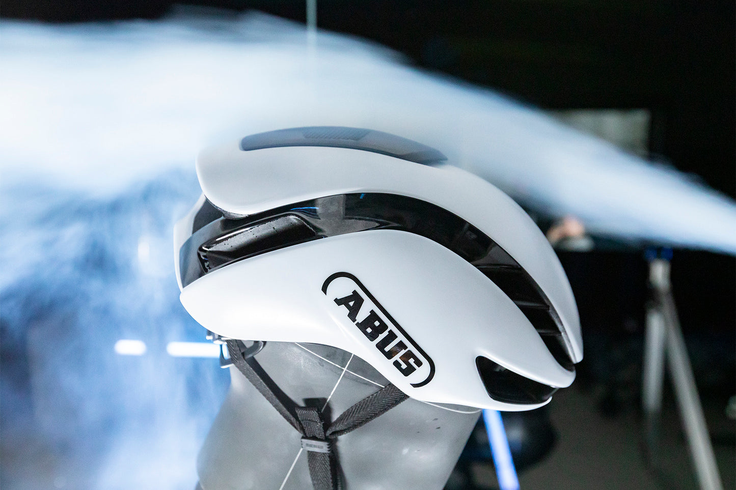 Abus Gamechanger 2.0 - Casco Aero de ciclismo de Ruta