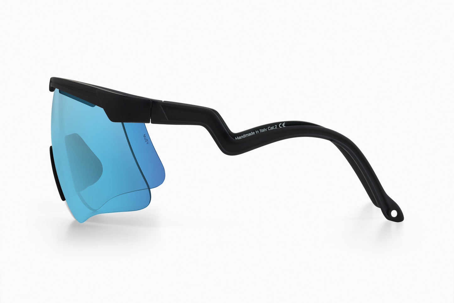 Alba Optics Delta Original - Anteojo Deportivol: Color negro BLK VZUM™ ML CIELO