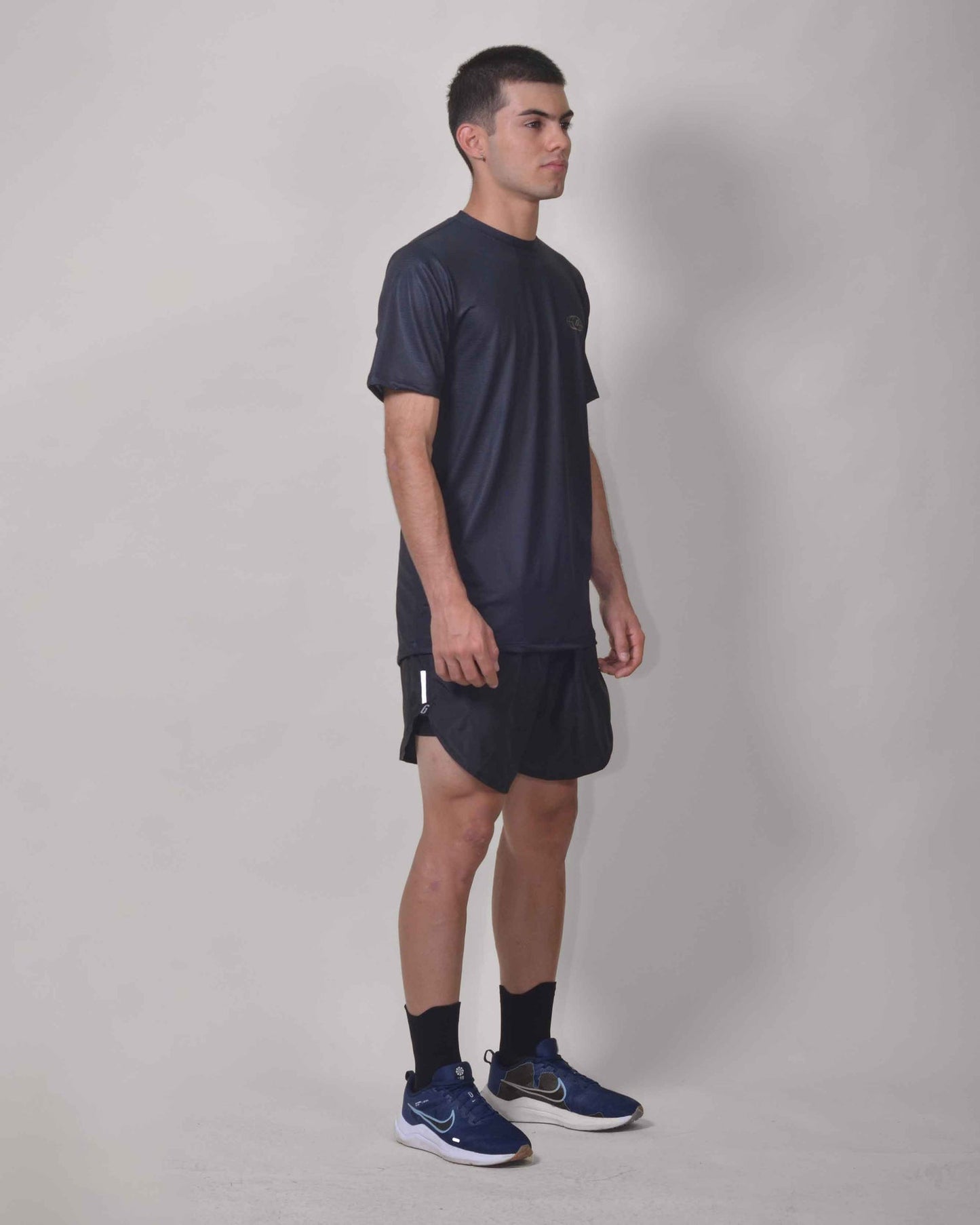 Gavia Tiniebla - Polera de Running Manga corta Hombre (Negro)