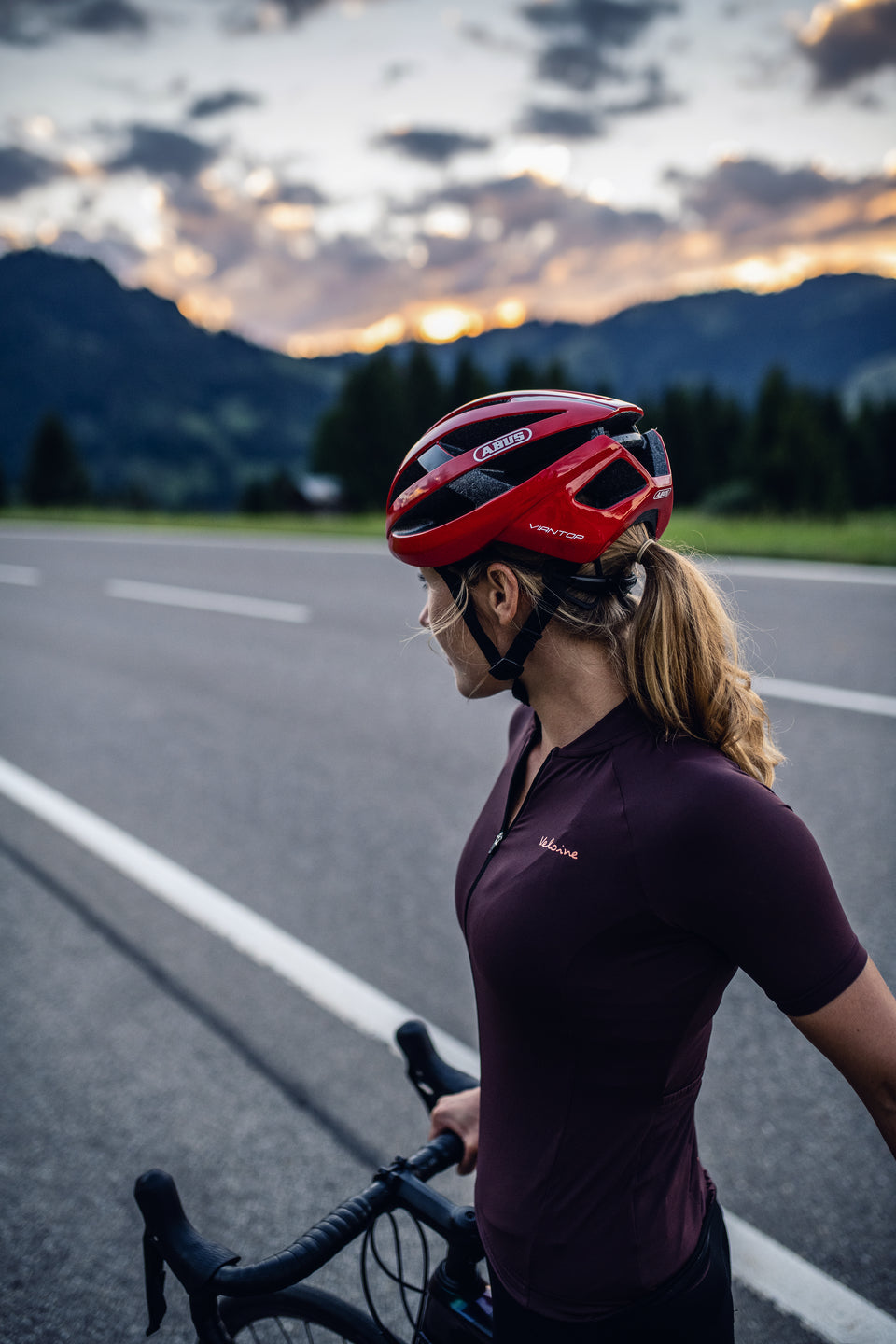 Casco de ciclismo Ruta ABUS Viantor (4 colores)