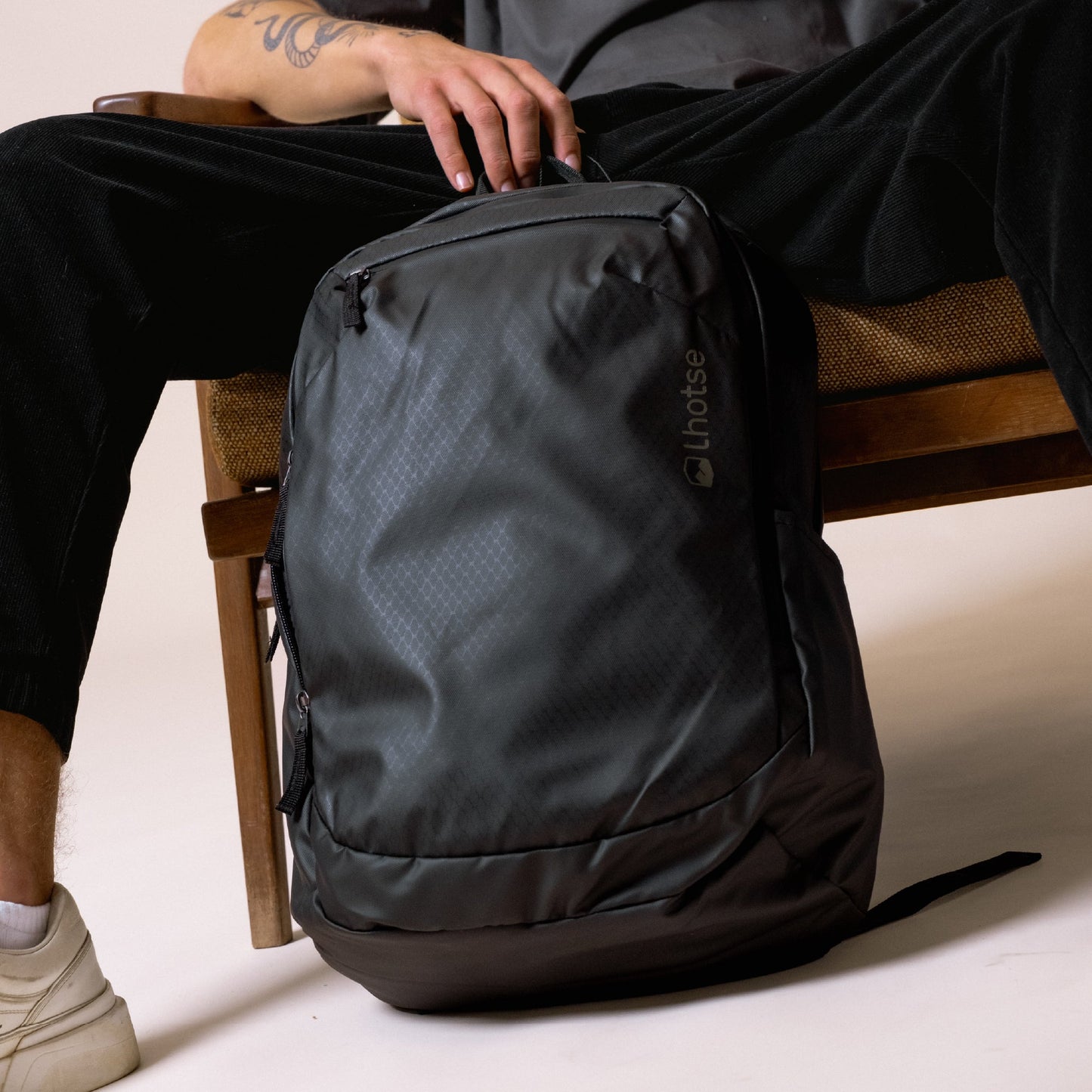Mochila Urbana Pumori 22L Impermeable Porta Notebook Lhotse