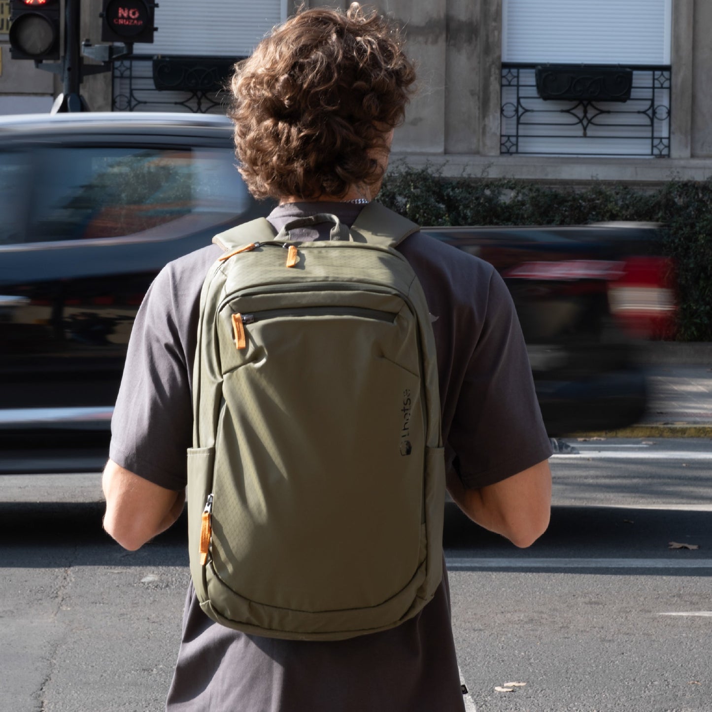 Mochila Urbana Pumori 22L Impermeable Porta Notebook Lhotse