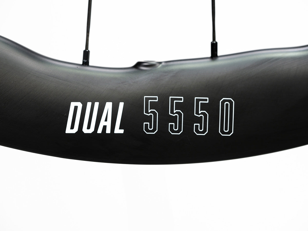 Princeton DUAL 5550 EVO - Juego de Ruedas de Ruta y Gravel carbono Freno Disco (Diferentes colores y nucleo)