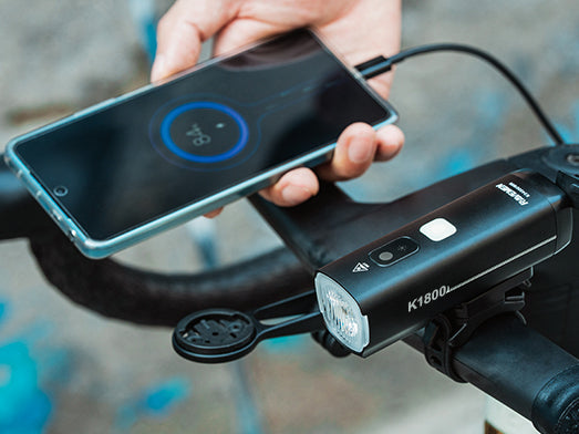Luz delantera para bicicleta Ravemen K1800
