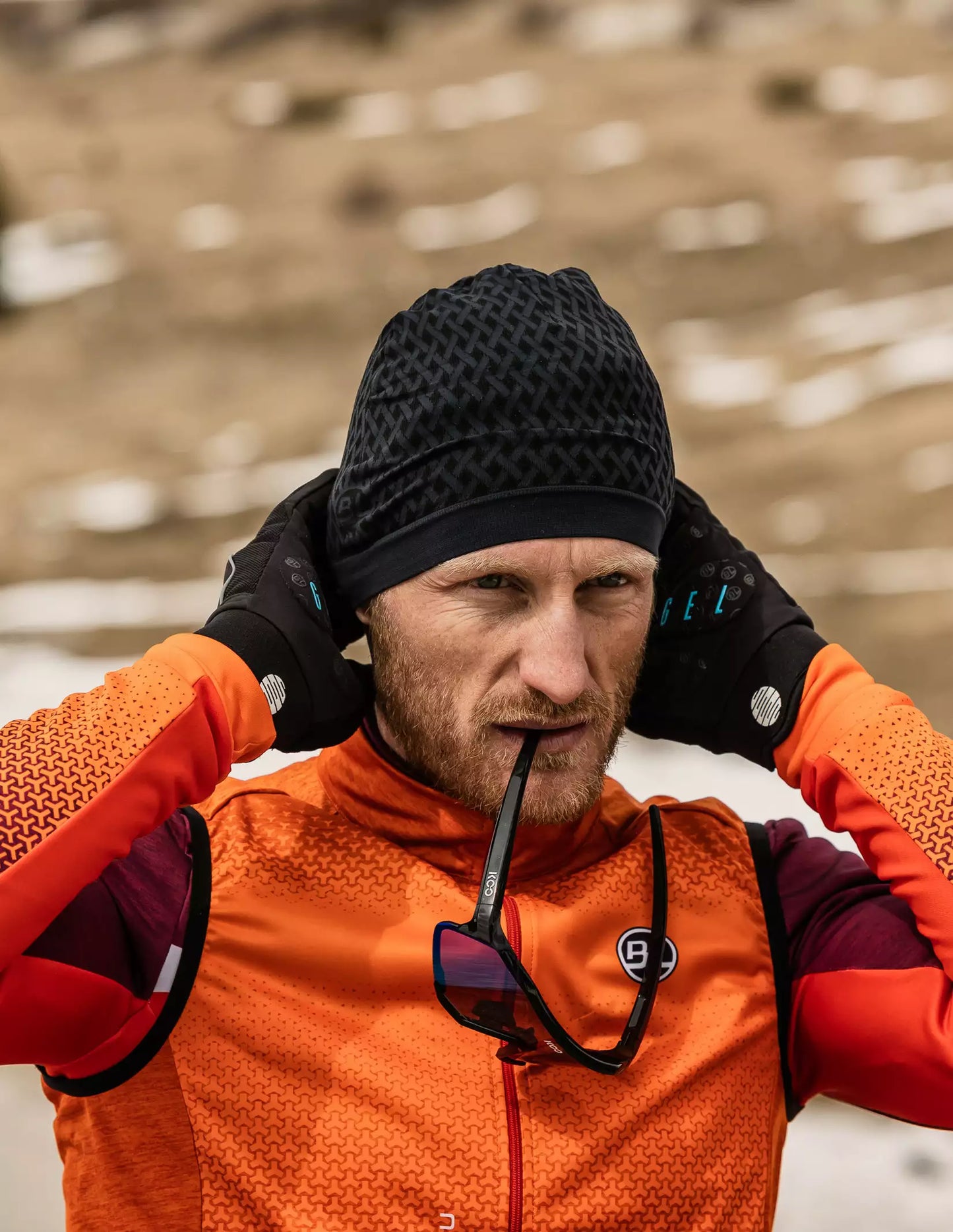 Bicycle Line Scia – Gorro térmico sin costuras para ciclismo negro.
