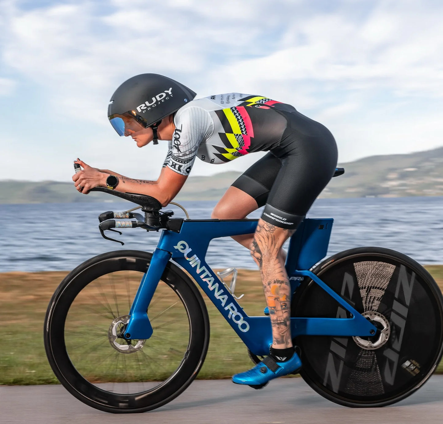 Rudy Project Wingdream – Casco aerodinámico TT para Triatlón y Contrarreloj (Colores Blanco o Negro)