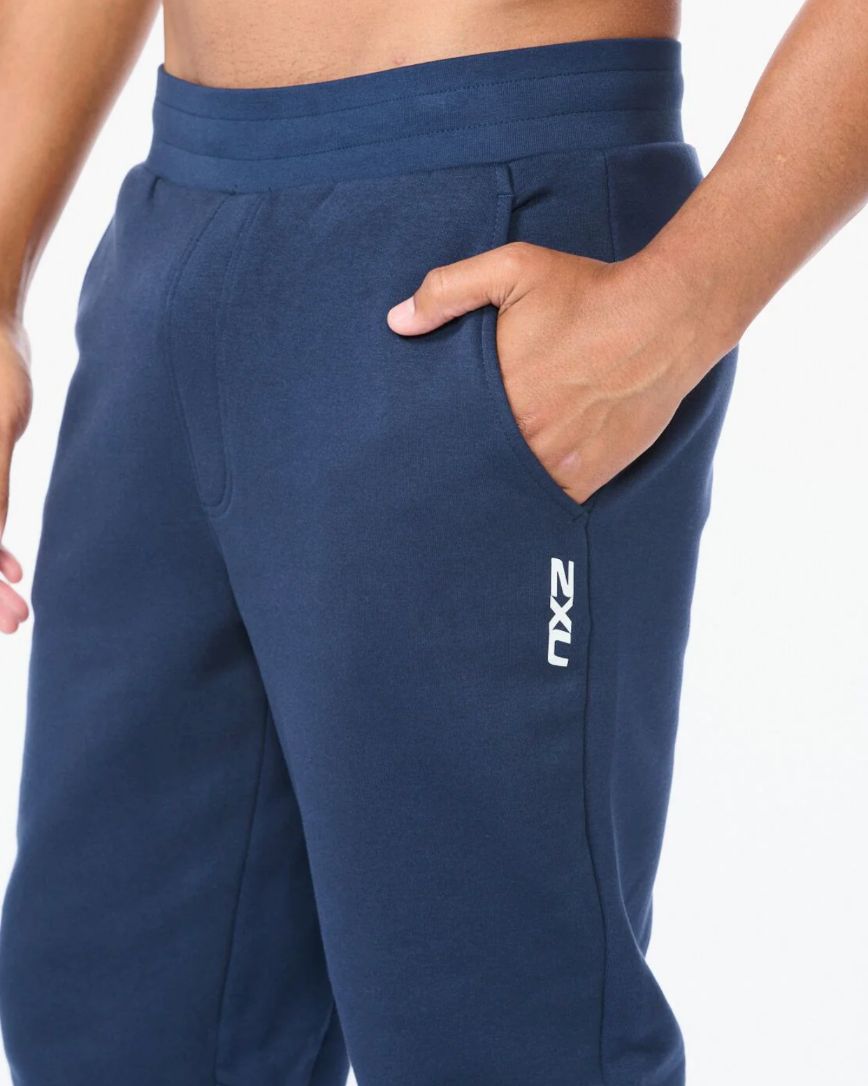 Pantalón Buzo Hombre Aspire Trackpants - Midnight/White - 2XU