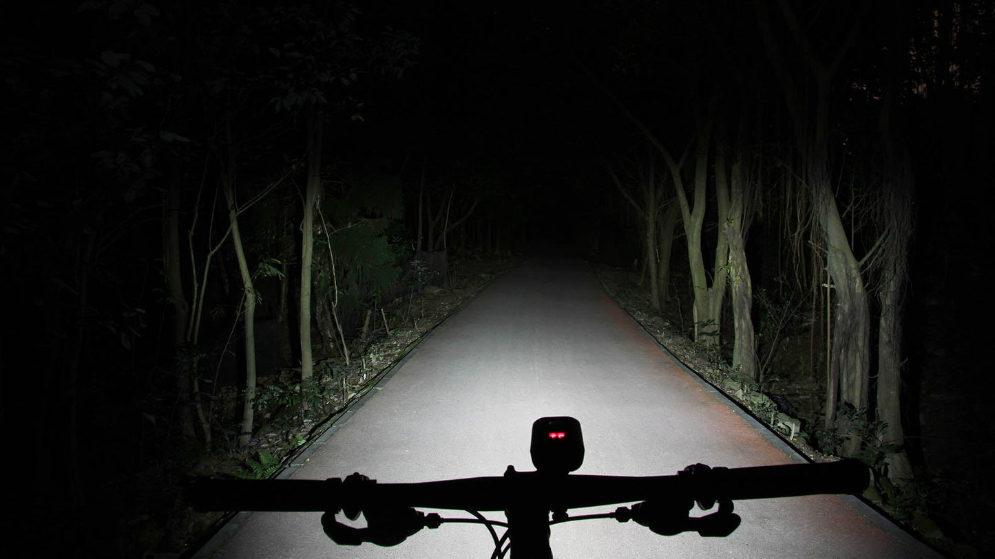 Luz delantera para bicicleta Ravemen PR1400