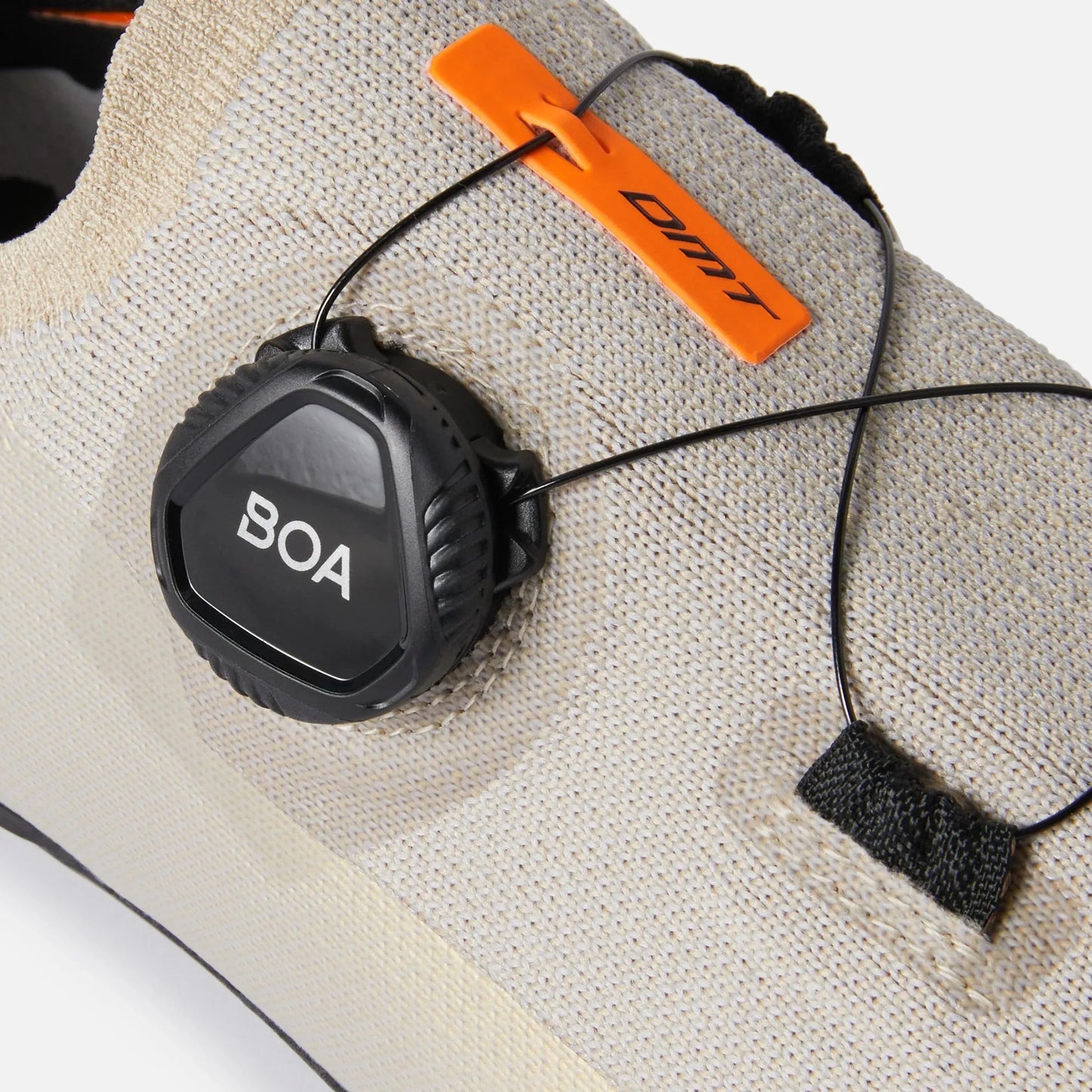DMT KR30 – Zapato de ciclismo de ruta (Beige, Suela de carbono)