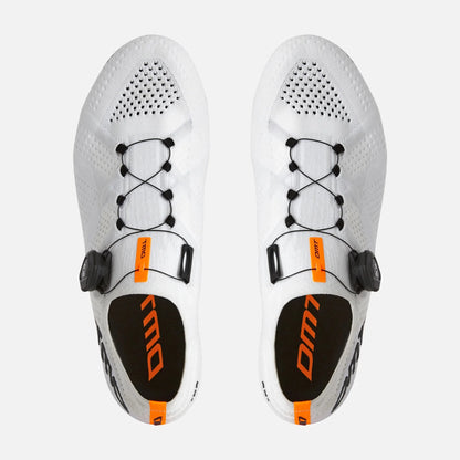DMT KR1 – Zapato de ciclismo de ruta con suela de carbono. (Negro-Blanco)