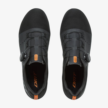 DMT KR1 – Zapato de ciclismo de ruta con suela de carbono. (Negro-Blanco)