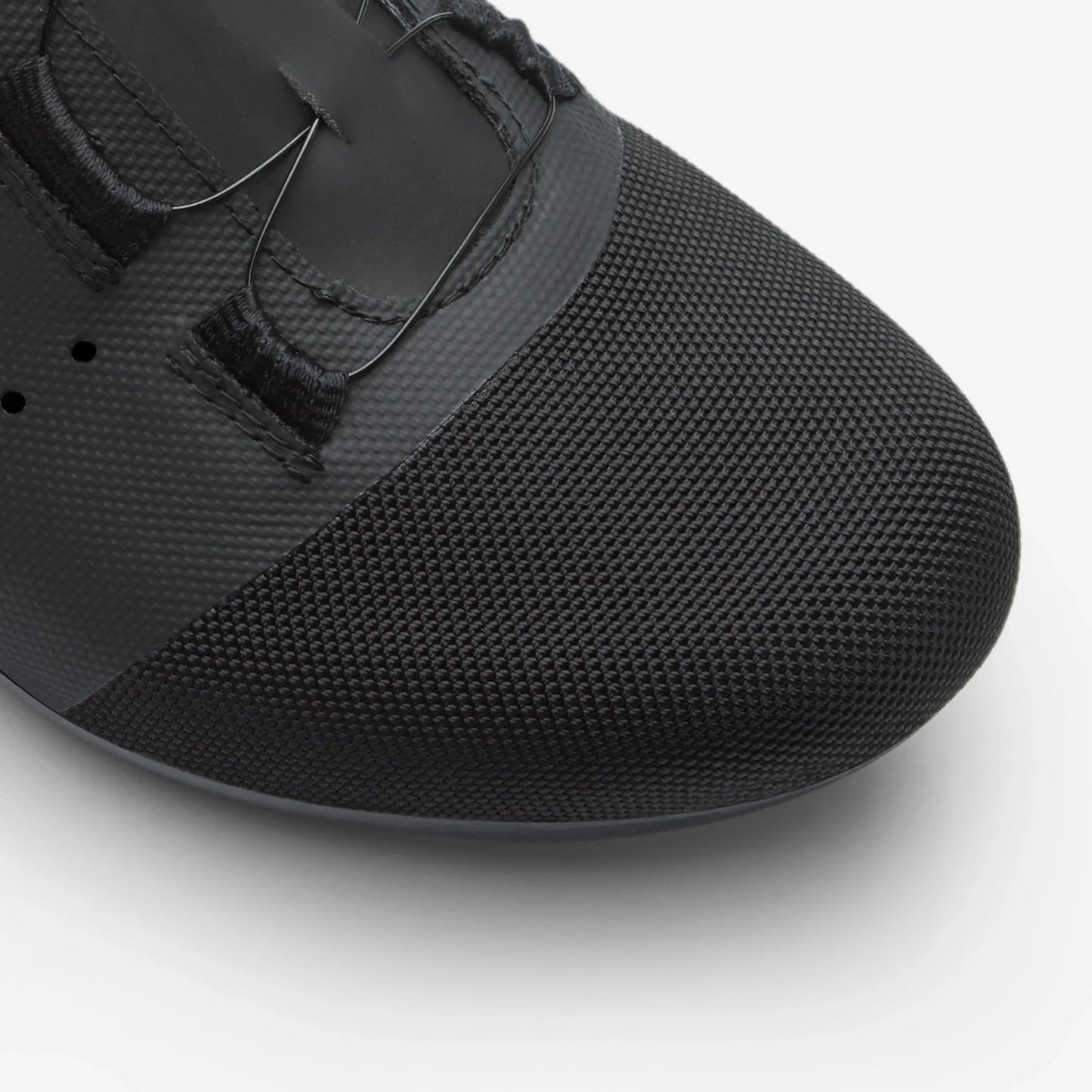 DMT KR1 – Zapato de ciclismo de ruta con suela de carbono. (Negro-Blanco)