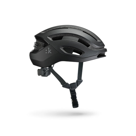 Fizik Kudo - Casco de ciclismo de ruta con Luz roja incluida (Negro)