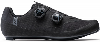 Northwave Mistral Plus – Zapatillas de ciclismo de ruta (colores Negro y Blanco)