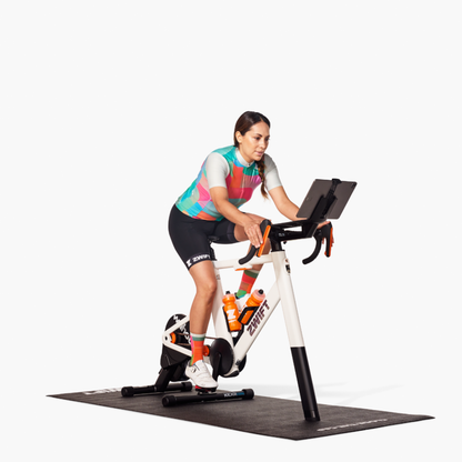 Bicicleta indoor: Zwift ride + Rodillo Kickr Core