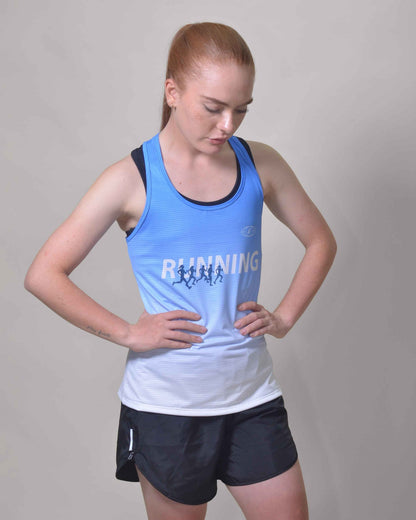 Polera Running Gavia Skipe - Camiseta de correr sin mangas. Mujer (Celeste blanco)