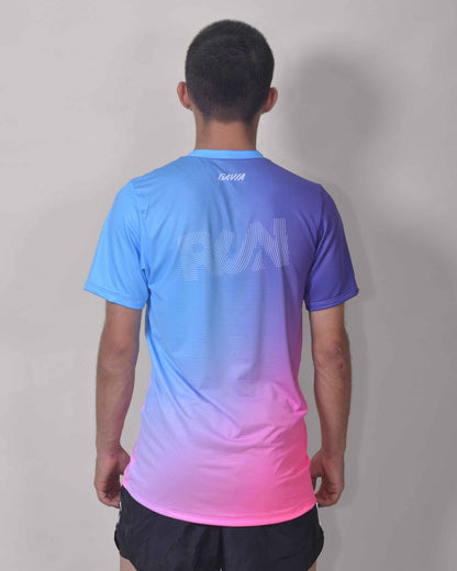 Gavia City Run - Polera de Running Manga corta Hombre (Celeste Rosado)
