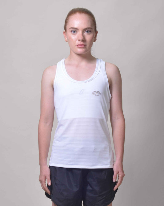 Polera Running Gavia Skipe - Camiseta de correr sin mangas. Mujer (Blanco)
