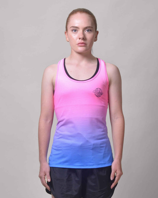 Polera Running Gavia Ping Lot - Camiseta de correr sin mangas. Mujer (Rosado azul)