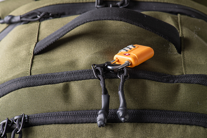 Kugan Traveler - Mochila Viaje Dark Forest (Verde)