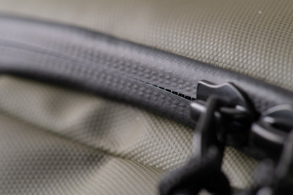 Kugan Duffel 40L - Bolso Mochila Dark Forest