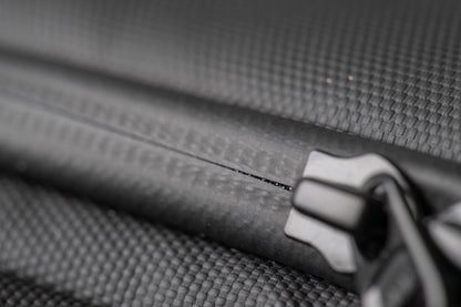 Kugan Duffel 40L - Bolso Mochila Carbon Black (Negro)