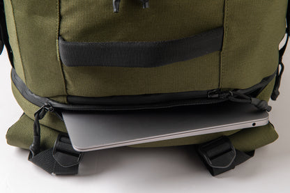 Kugan Traveler - Mochila Viaje Dark Forest (Verde)