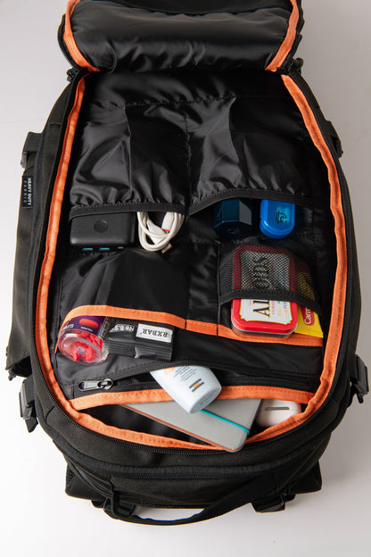 Kugan Traveler - Mochila Viaje Carbon Black (negro)