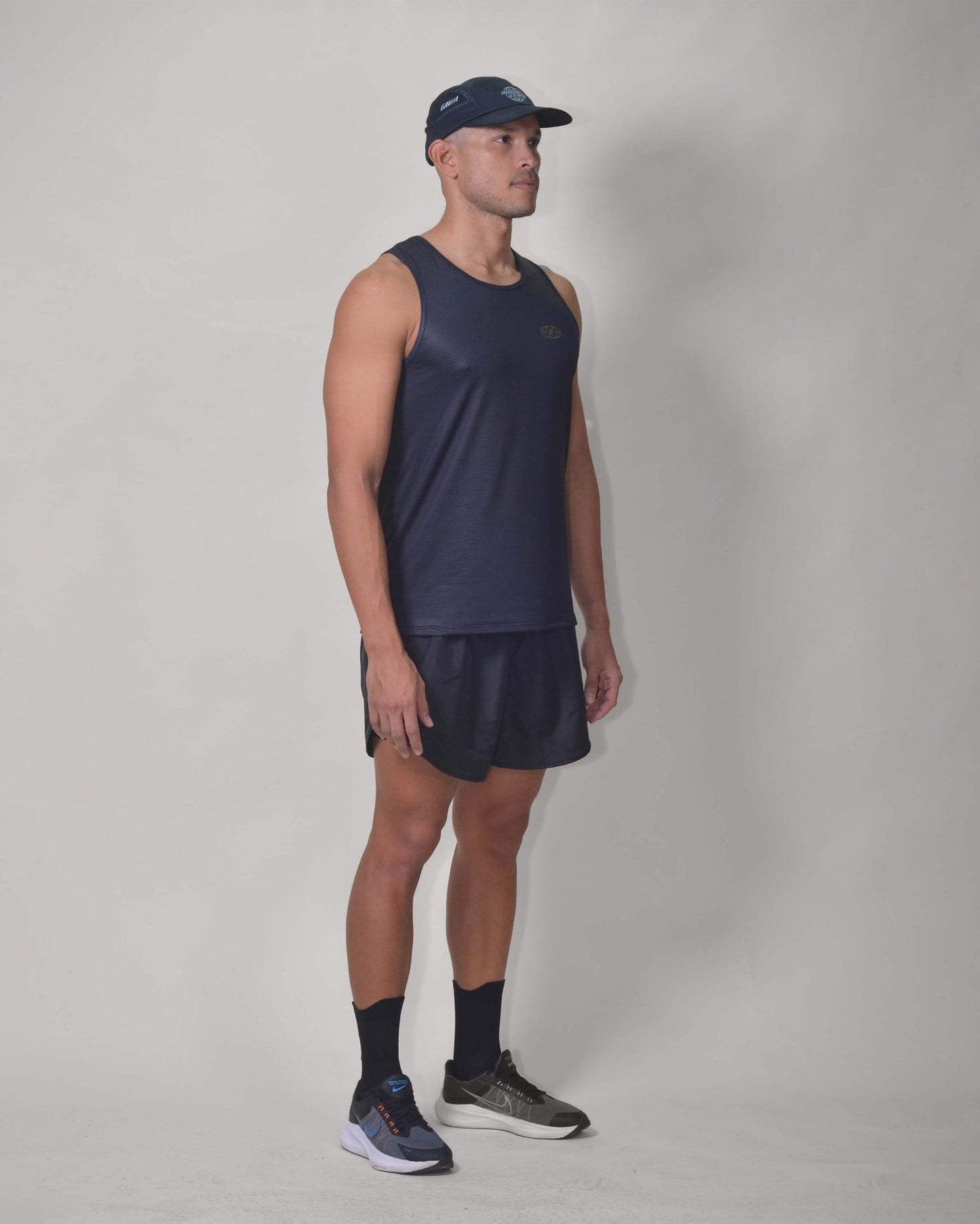 Polera Running Tiniebla Gavia - Camiseta de correr sin mangas. Hombre