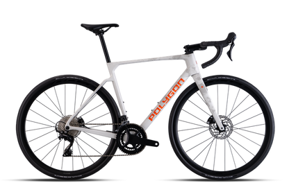 Bicicleta Polygon Strattos 6 White – Bicicleta de ruta endurance de carbono con Shimano Tiagra 11V