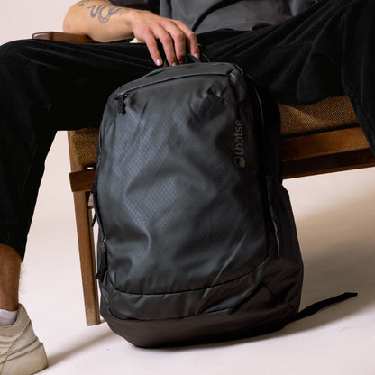 Mochila Urbana Pumori 22L Impermeable Porta Notebook Lhotse