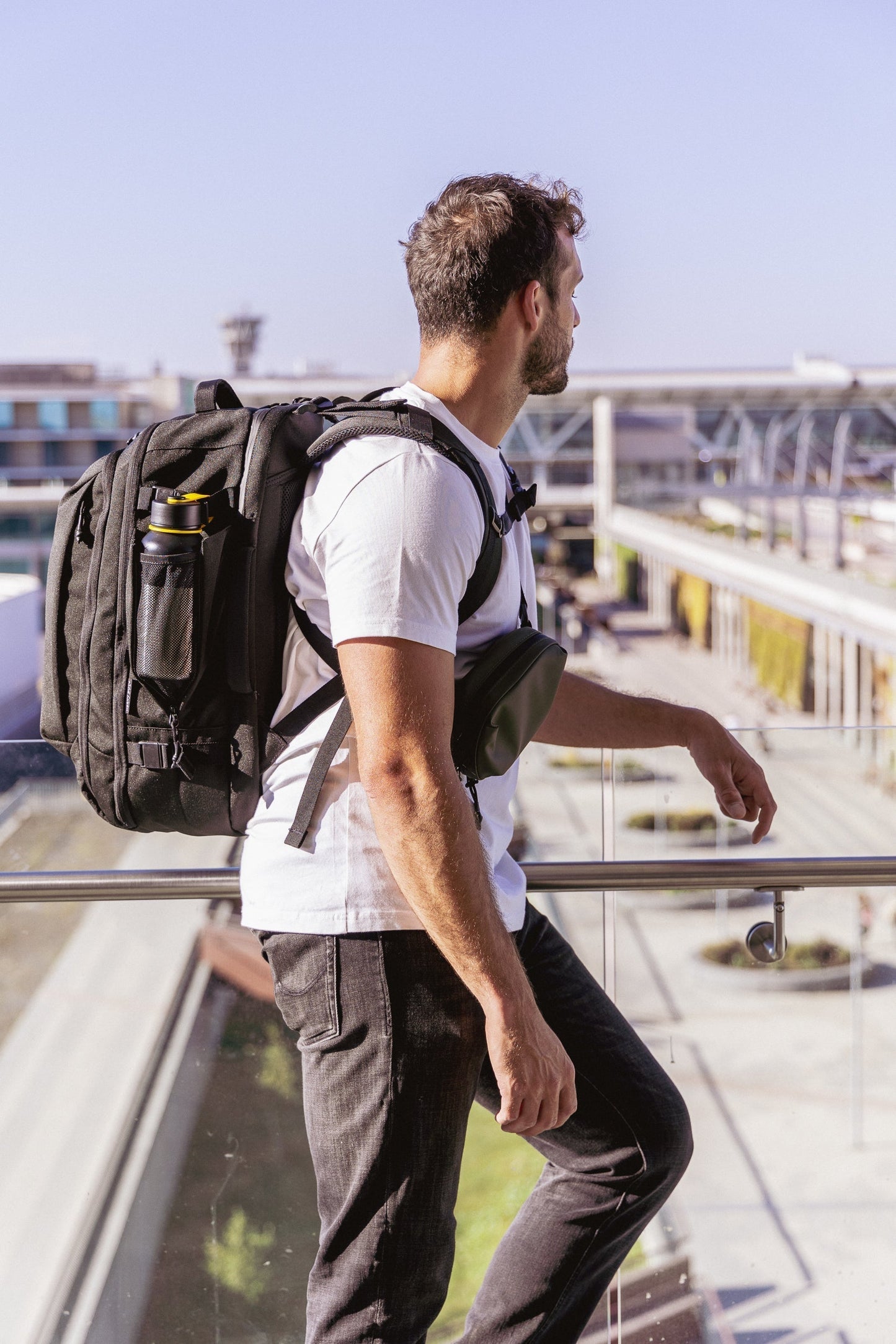 Kugan Traveler - Mochila Viaje Carbon Black (negro)