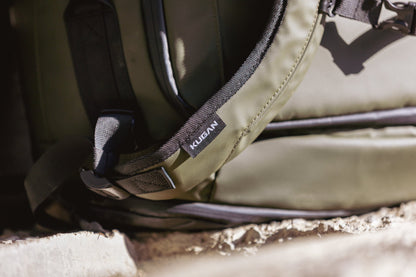 Kugan Duffel 40L - Bolso Mochila Dark Forest