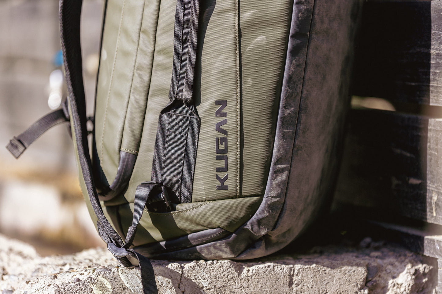 Kugan Duffel 40L - Bolso Mochila Dark Forest