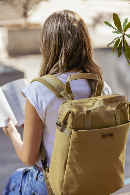 Kugan Transit - Mochila Diario Mustard Yellow (mostaza)