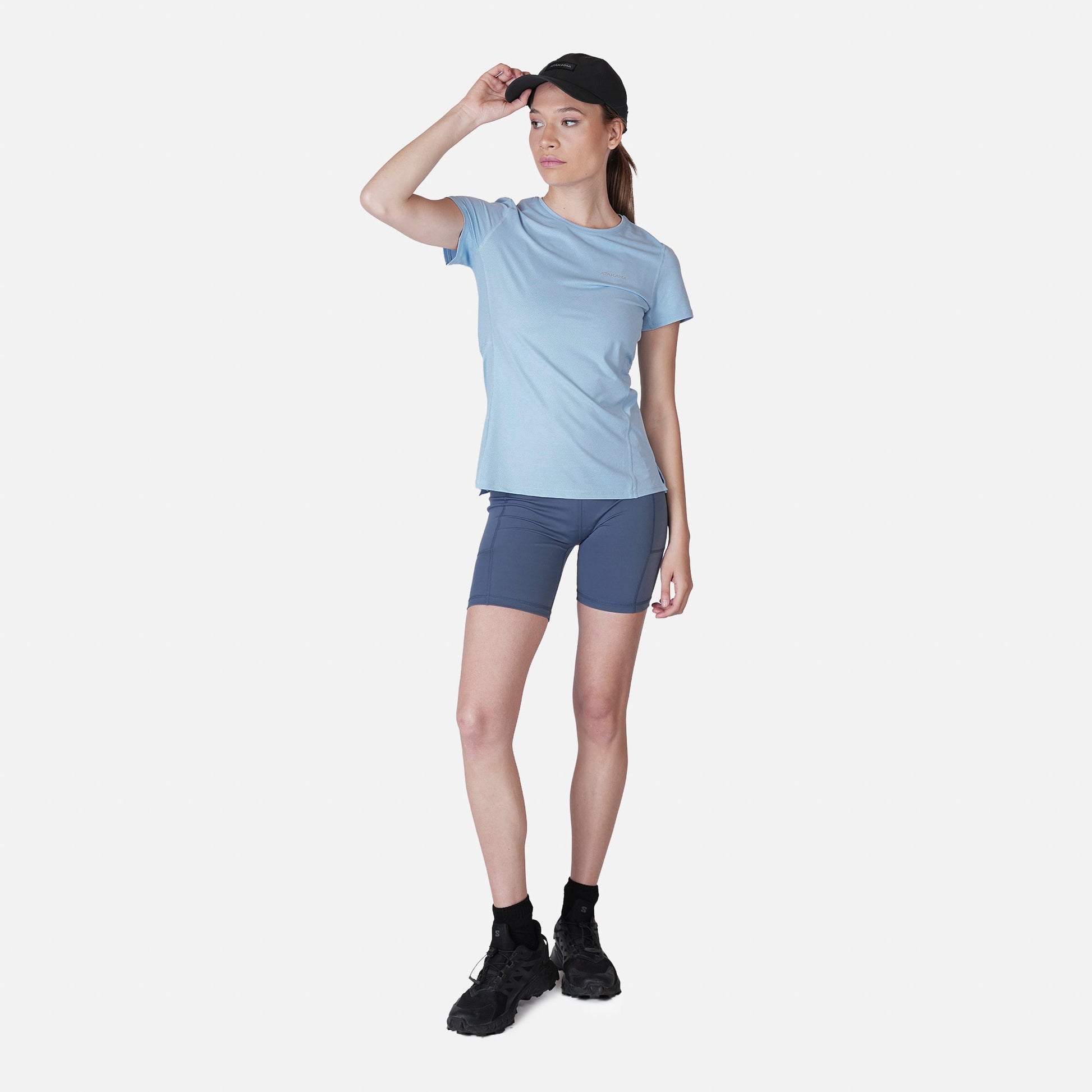 Polera Deportiva Mujer Dinámica Dry Core Celeste - Atakama Outdoor