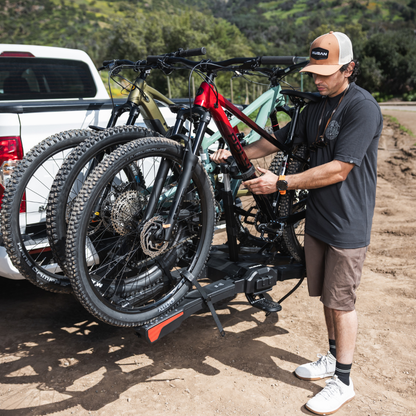 Portabicicleta Kugan Ranger Pro 3 - Enganche para 3 Bicicletas (ebike o analoga)