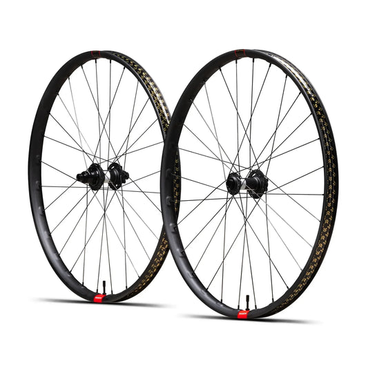 Reserve 30|HD Mullet – Ruedas de carbono 29"/27,5" para trail y enduro, maza DT Swiss 350 DEG DF Boost 15x110 / 12x148, 6 pernos