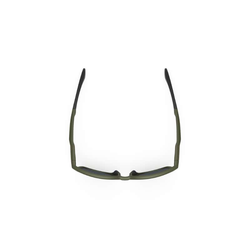 Gafas deportivas de ciclismo con marco ligero y lentes de alta resistencia, ideales para protección en rutas y competiciones.