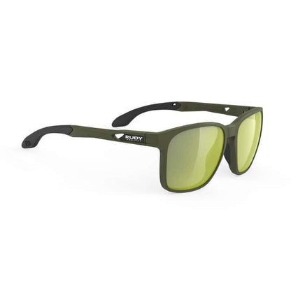 Gafas de sol deportivas para ciclismo con lentes polarizadas y marco resistente en color verde militar.