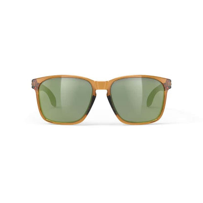 Protector solar para ciclistas con gafas de sol deportivas estilo aviador de color marrón con lentes verdes, ideales para protección solar y rendimiento en ciclismo.