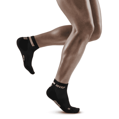 CEP The Run Low Cut 4.0 – Calcetines de compresión de caña baja para hombre (3 colores)