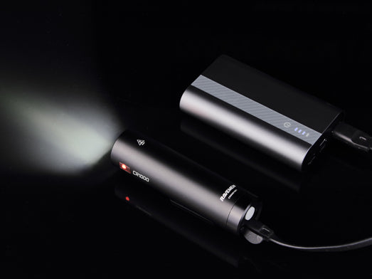 Luz delantera para bicicleta Ravemen CR1000