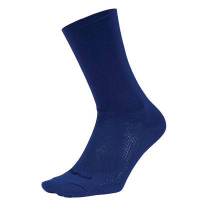DeFeet Aireator 6'' - Calcetines de ciclismo largos, ventilados y livianos. AZUL Light Navy Solid Color