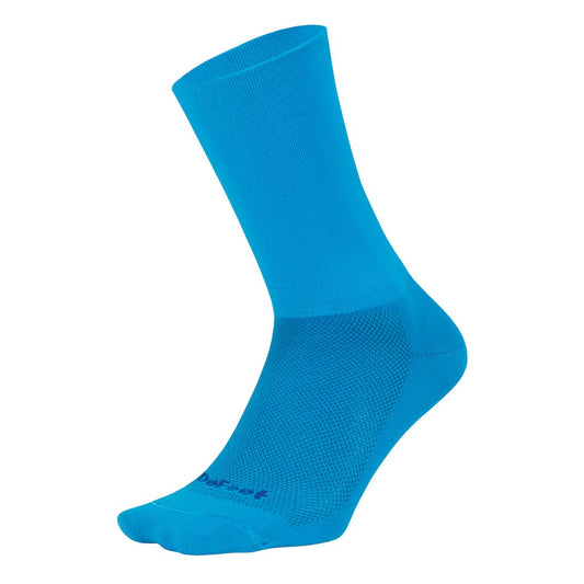 DeFeet Aireator 6'' - Calcetines de ciclismo largos, ventilados y livianos. CELESTE Blue Solid Color