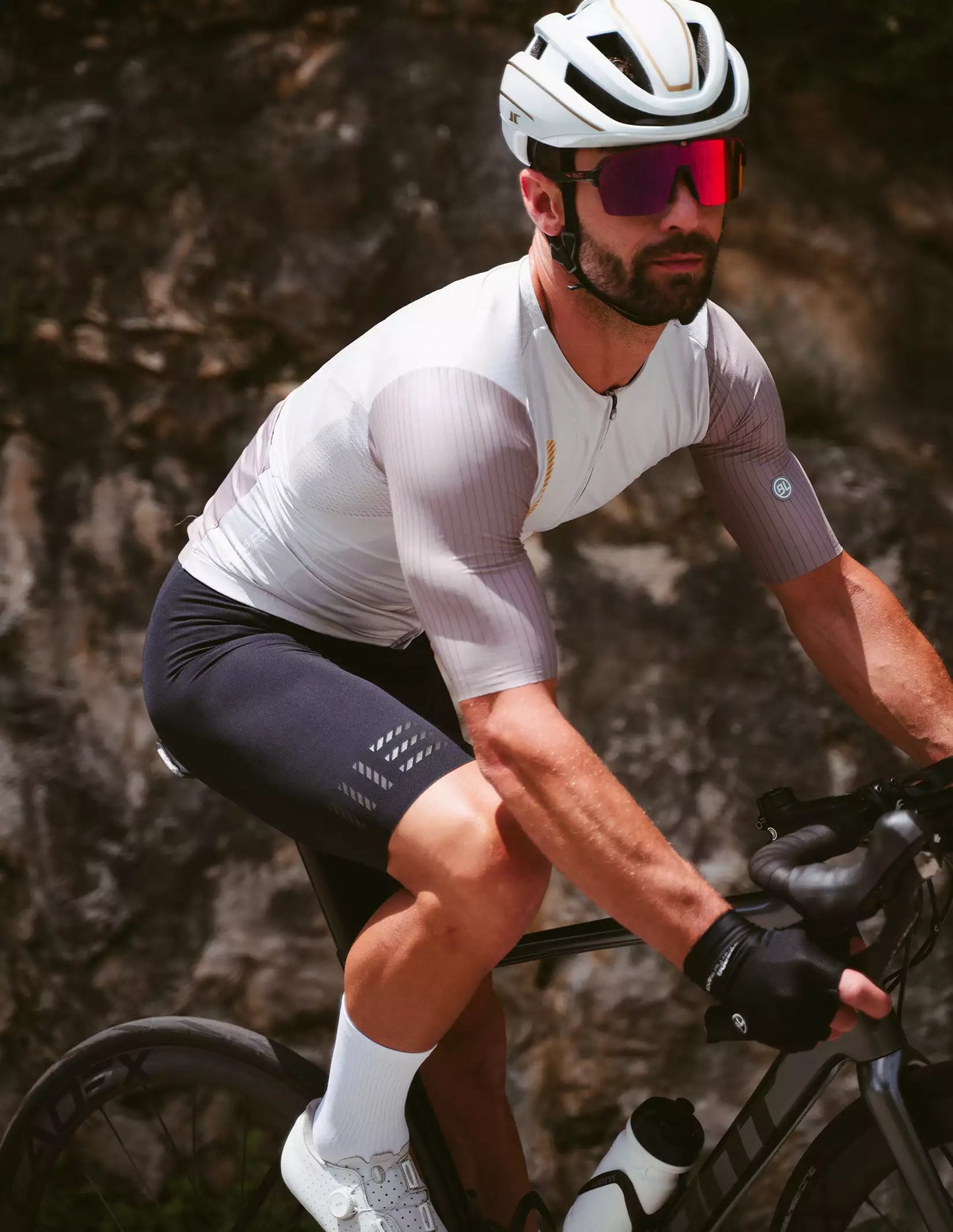 Bicycle Line Zoncolan S4 – Calza corta con tirantes de ciclismo de ruta para hombre negra.