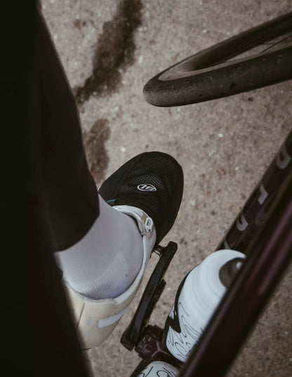 Bicycle Line Futura – Punteras de neopreno cortaviento para ciclismo negras.