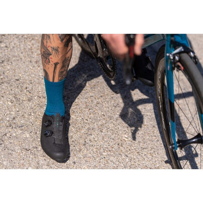 Northwave Revolution 3 – Zapatos de ciclismo de ruta (Colores Negro y Blanco)